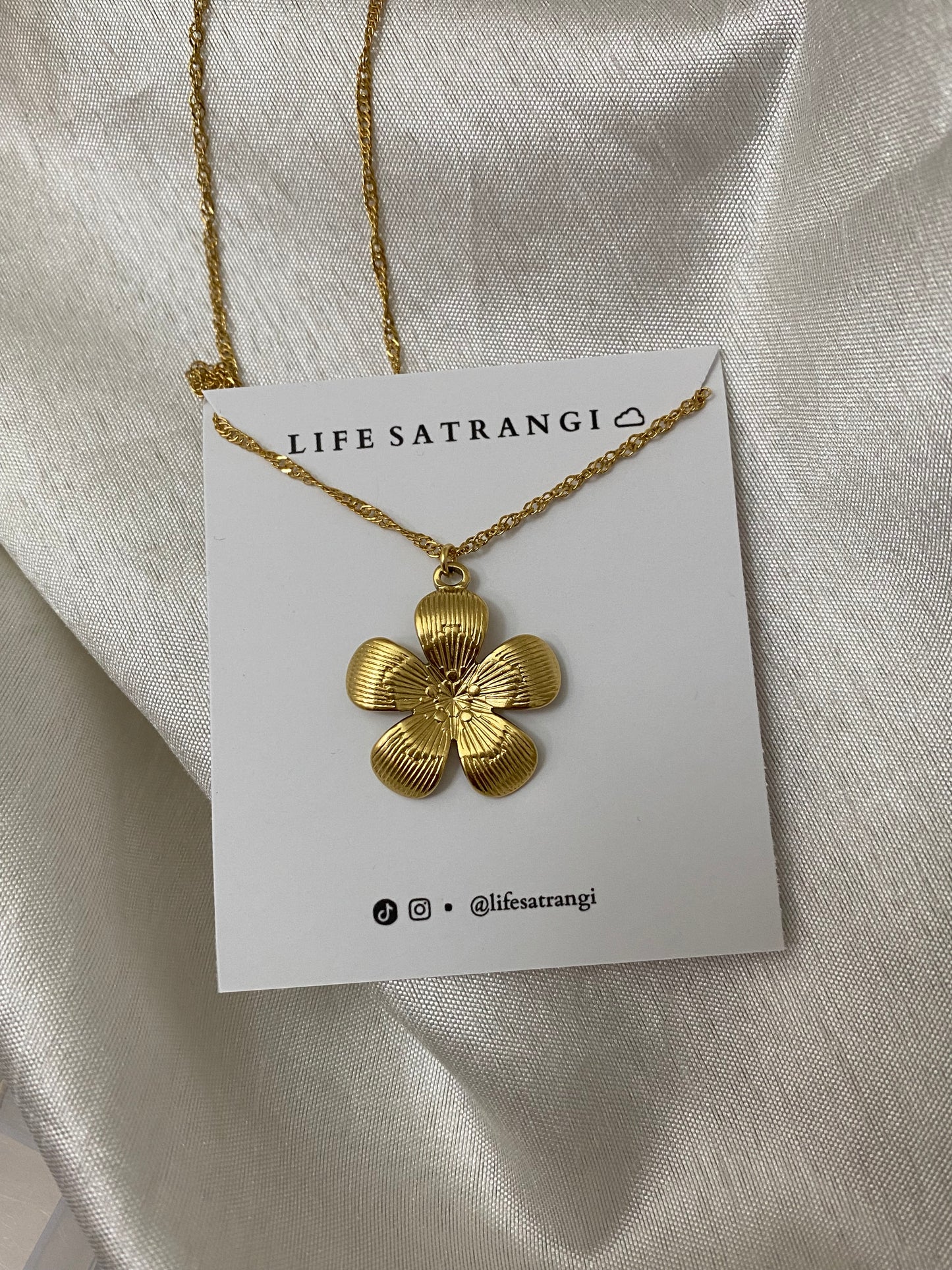 TranquilTonesASMR - Make Your Own Necklace