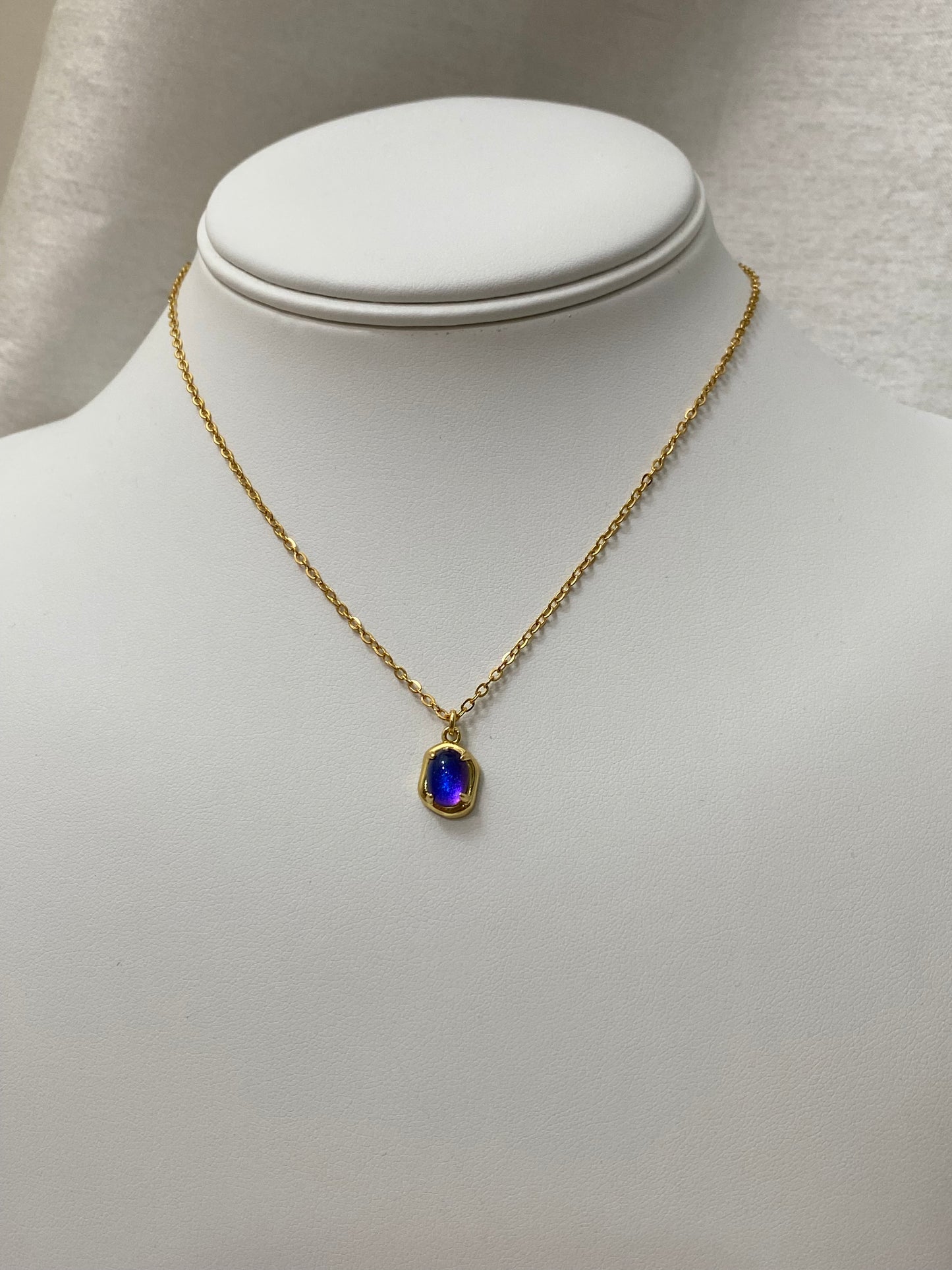 Drop of Midnight Necklace | King Collection
