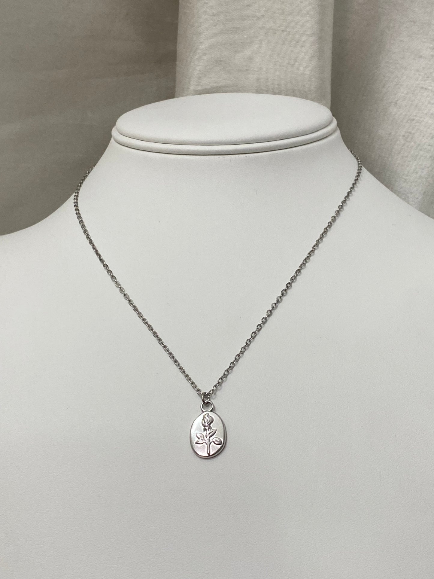 You’re Lovely Necklace | Noa Collection