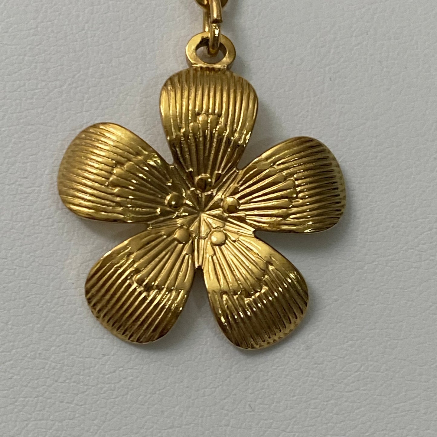 Beach Flower Necklace