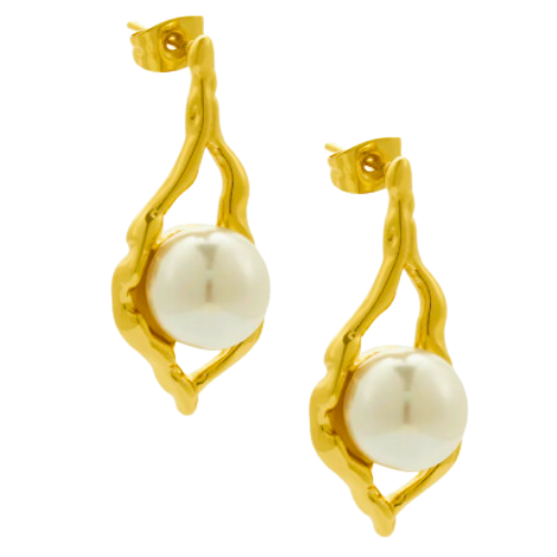 Hydra Pearl Studs