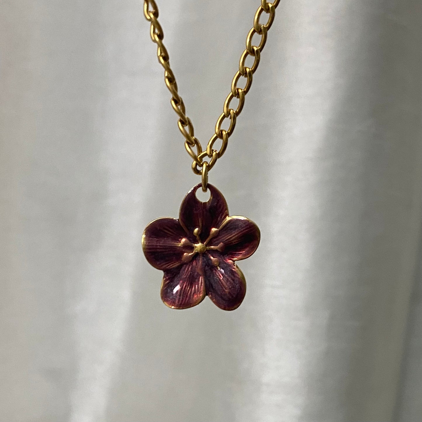 Sangria Flower Necklace
