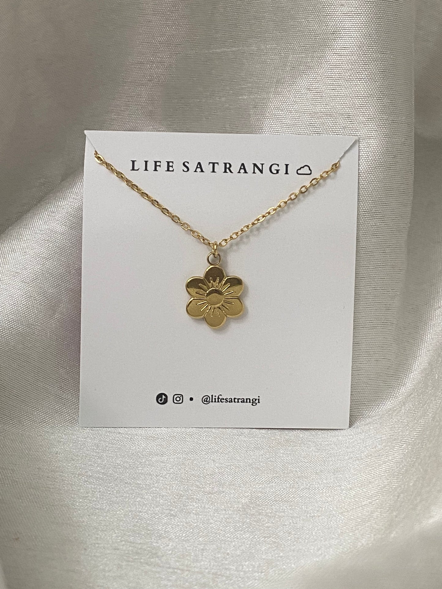 You’re Beautiful Necklace | Noa Collection