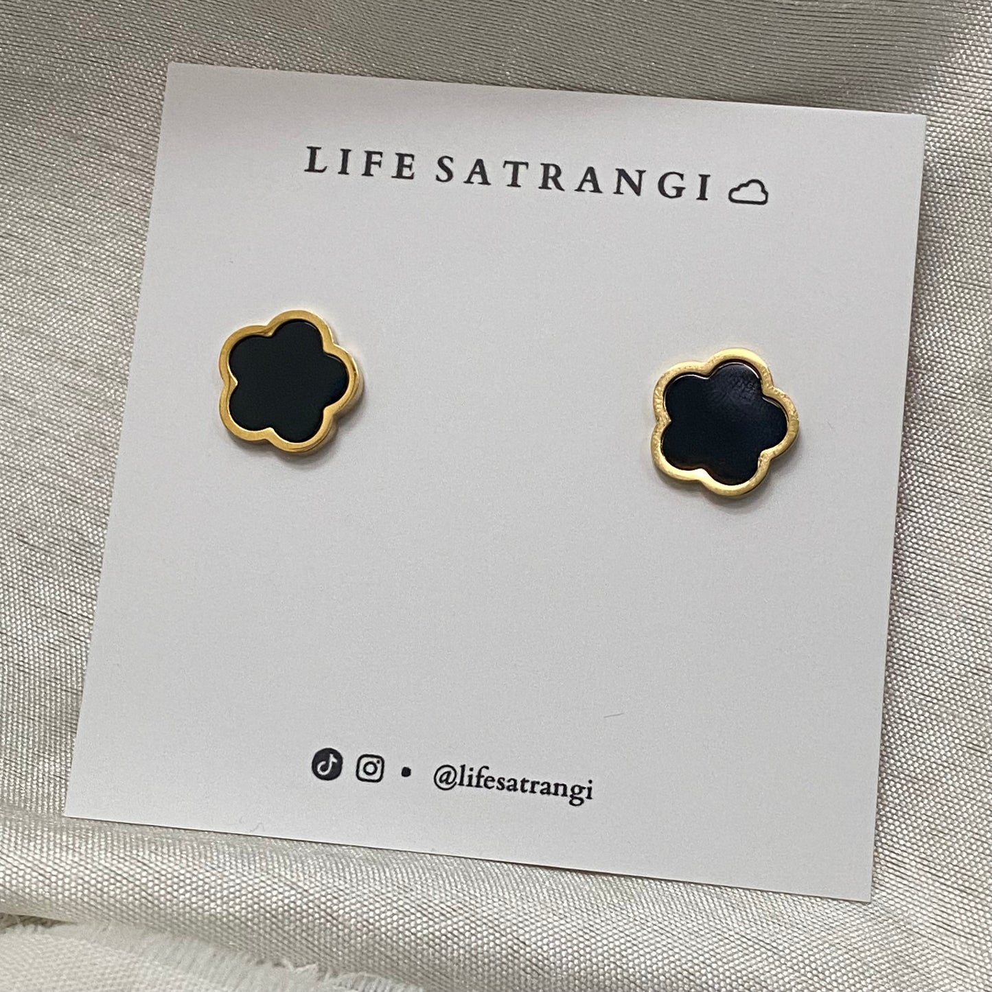 Dark Classivue Studs