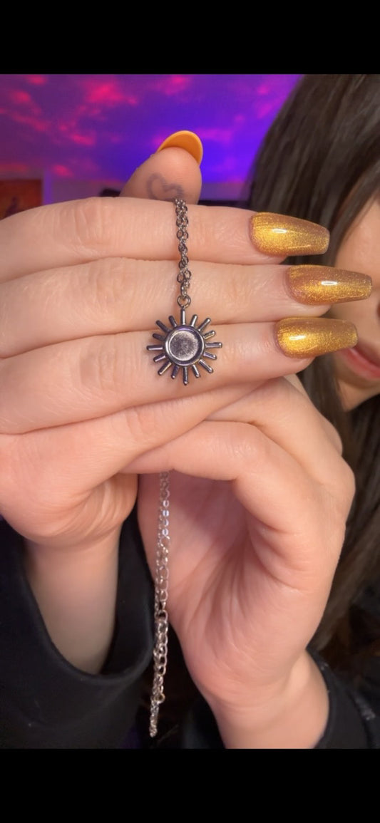 You’re Glowing Necklace | Noa Collection