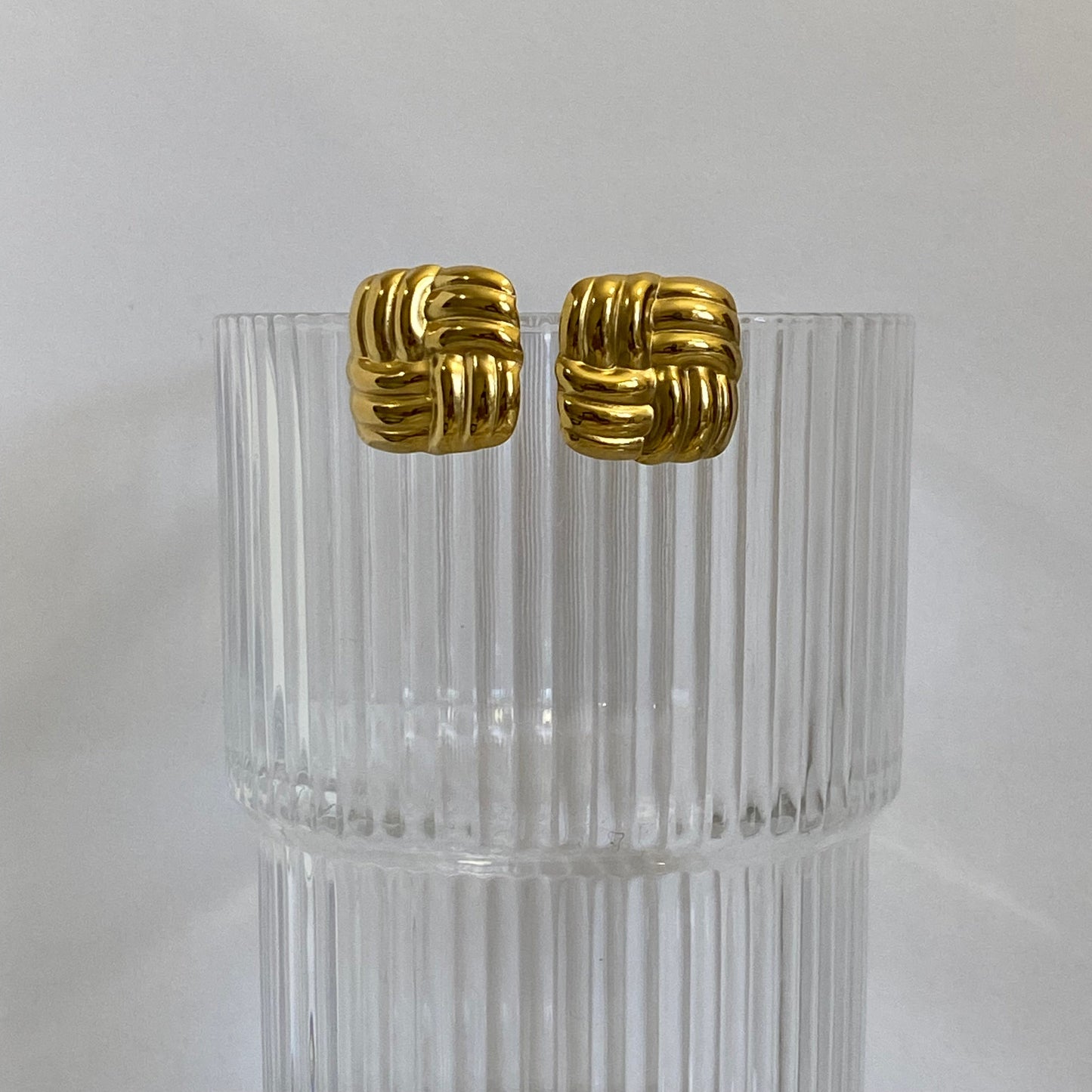Hatori Studs
