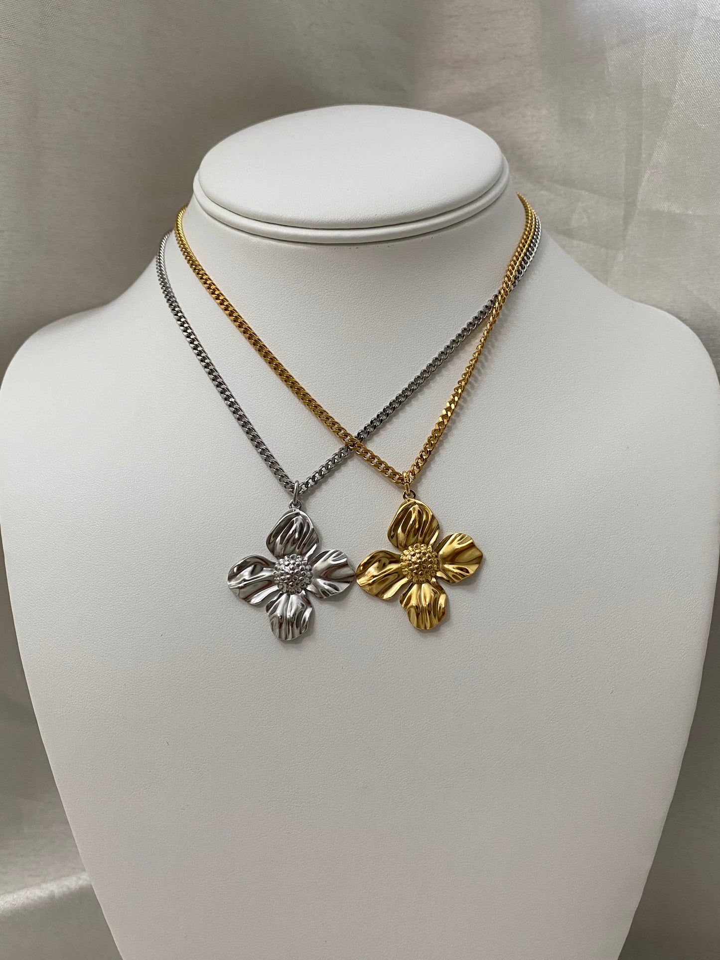 Petal Necklace | Summer Edition | ANGEL COLLECTION