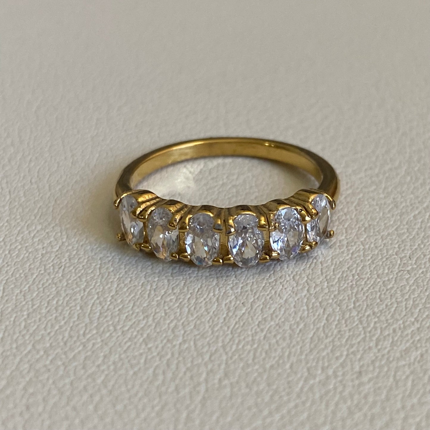 Regal Ring