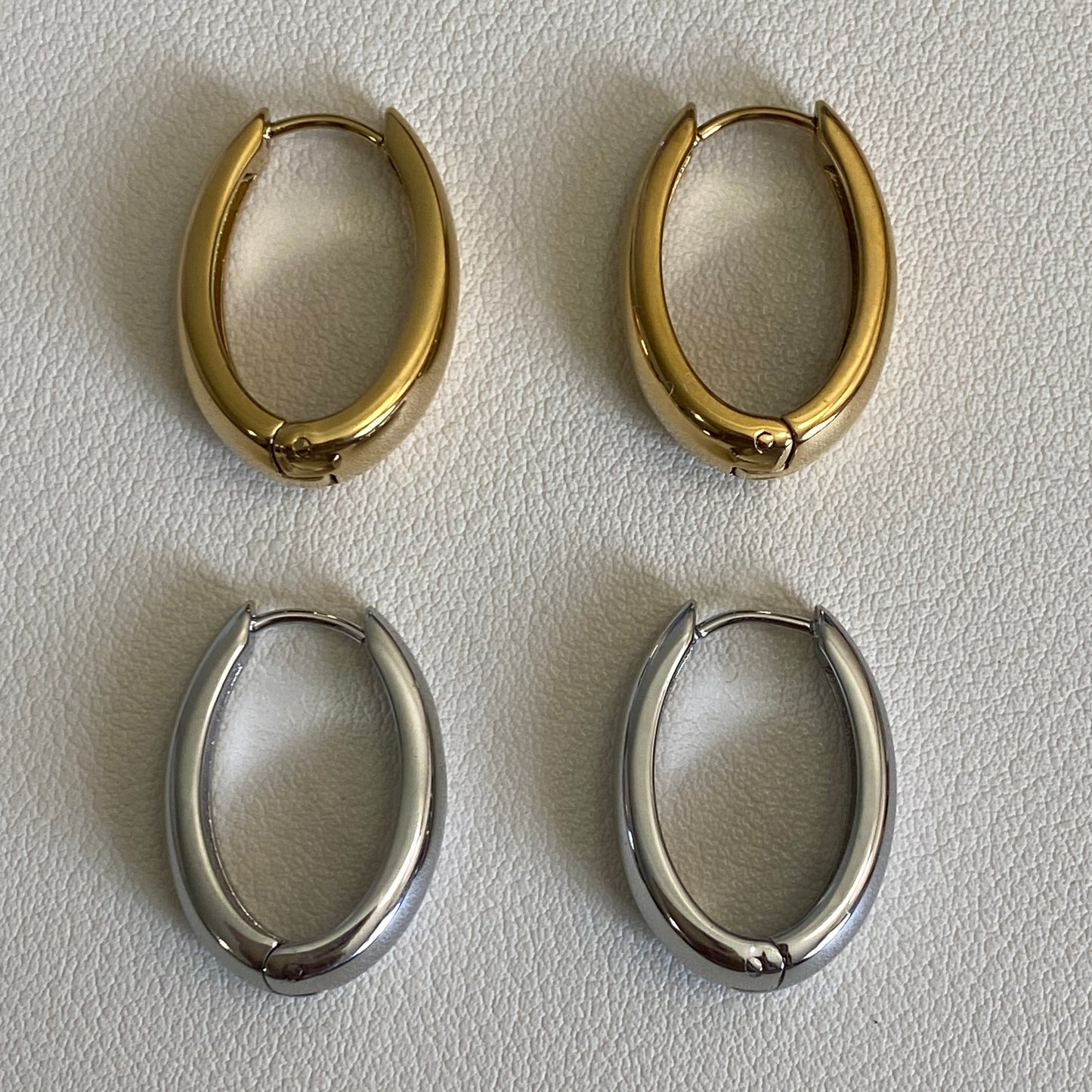 Aura Hoops