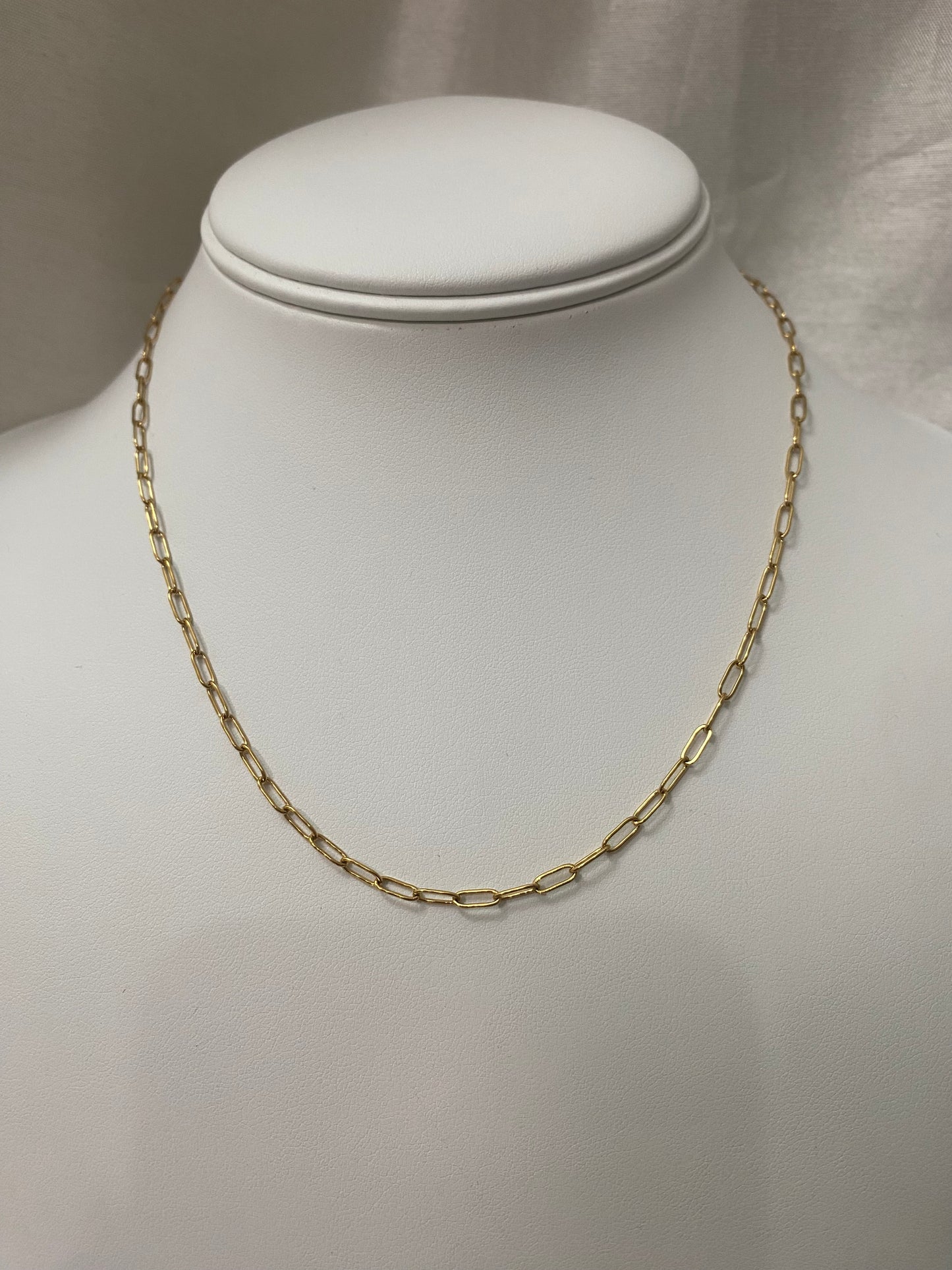 Essential Small Paperclip Necklace