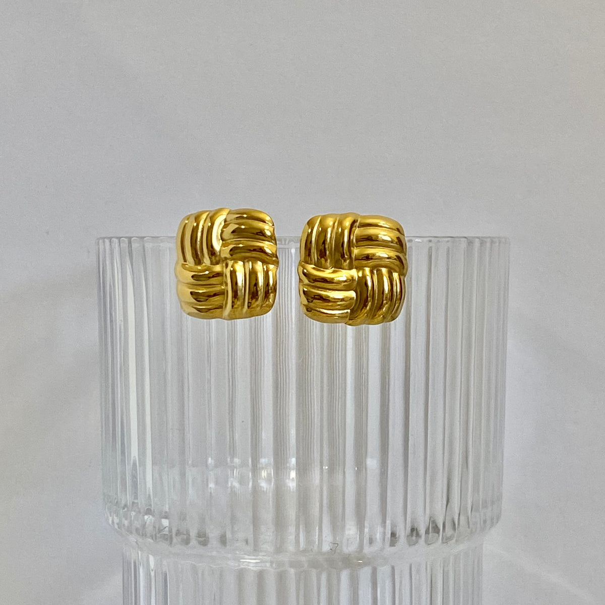 Hatori Studs